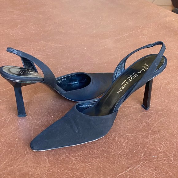 La Botterie Monte Carlo Black Pointed Toe Sling Back - Picture 6 of 15